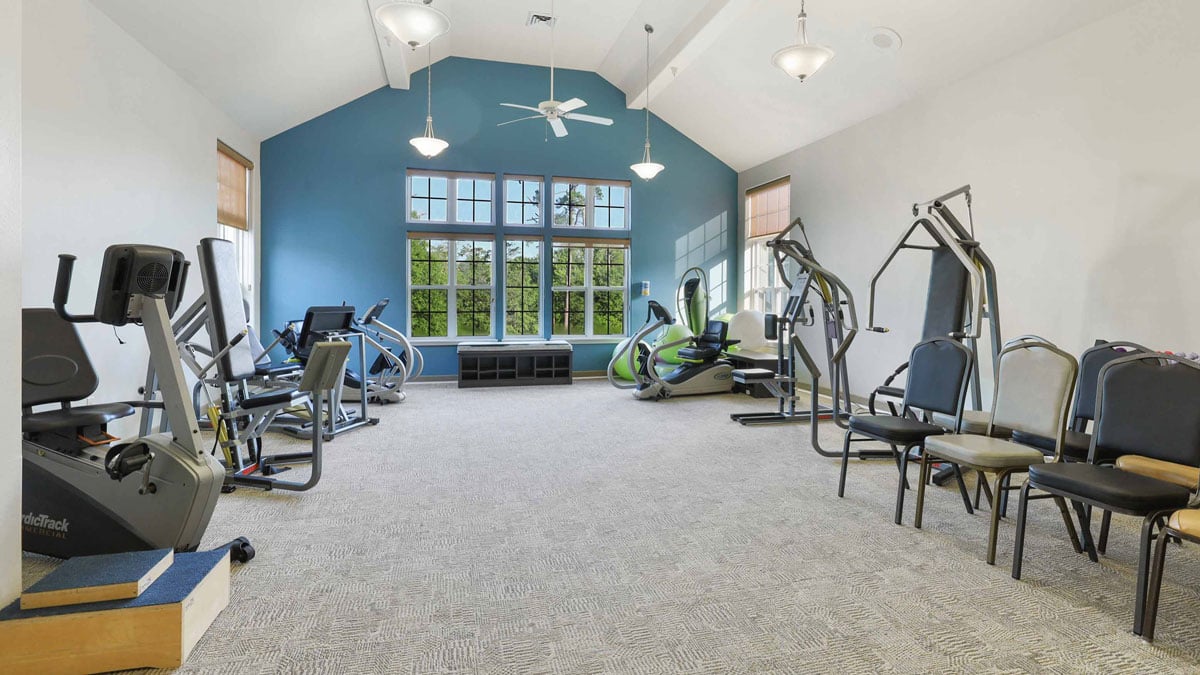 The fitness center at Summerville Estates